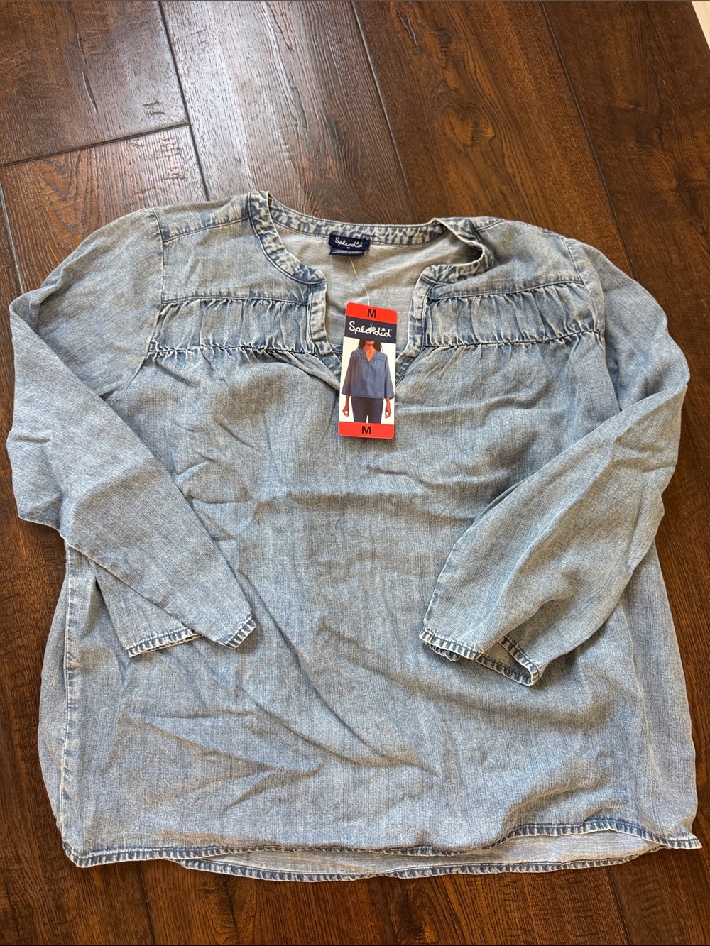 Splendid Light Wash Denim Button-Front Casual Shirt - Blue